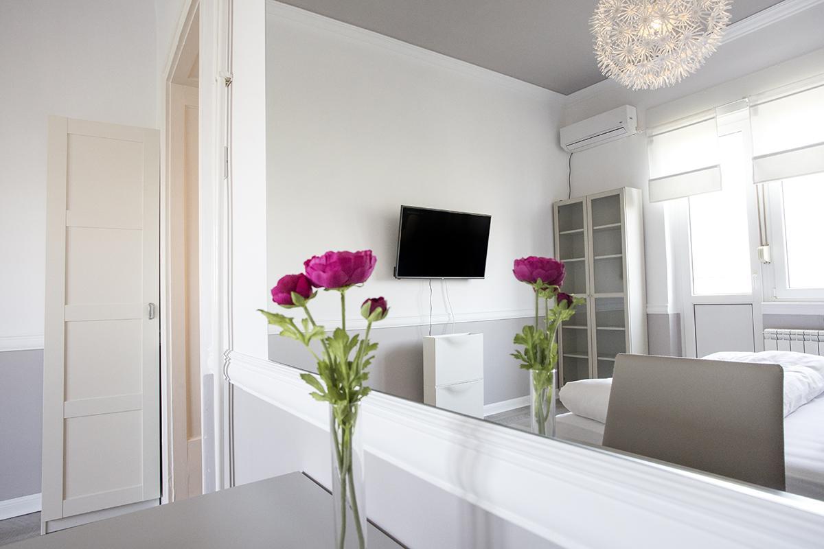 Apartment Harizma Belgrado Exterior foto